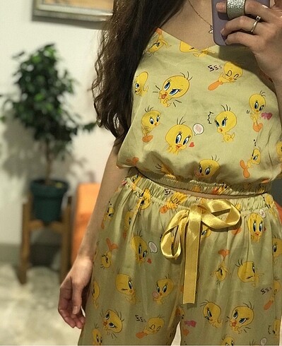 Saten pijama takımı yeni etiketli