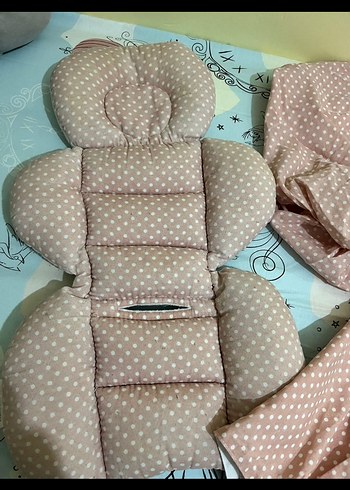 Pembe Puantiyeli Bebek puset minder seti - Görsel 2