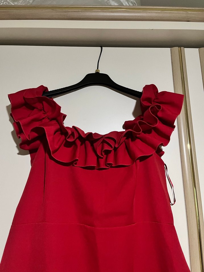 Kırmızı Uzun Straplez Fırfırlı Elbise - Görsel 2