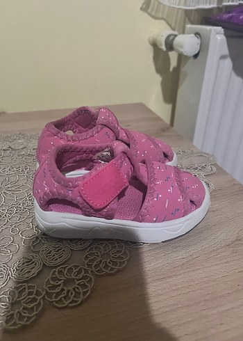 Kız Çocuk Pembe Cırt Cırtlı Terlik - Görsel 2