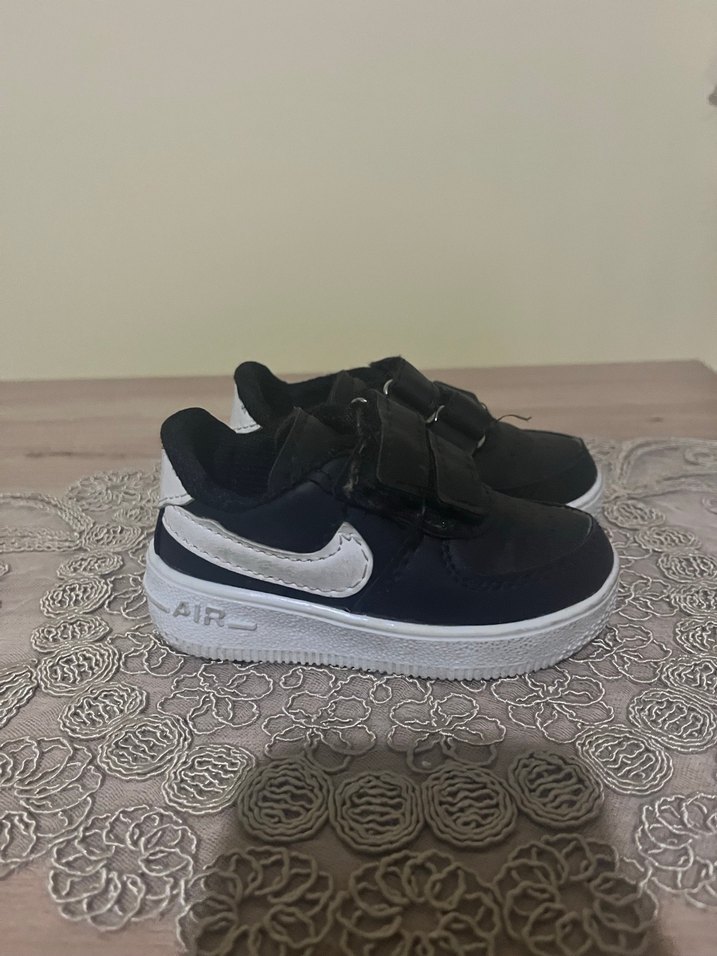 Erkek Çocuk Siyah Cırtlı Spor Ayakkabı - Görsel 2