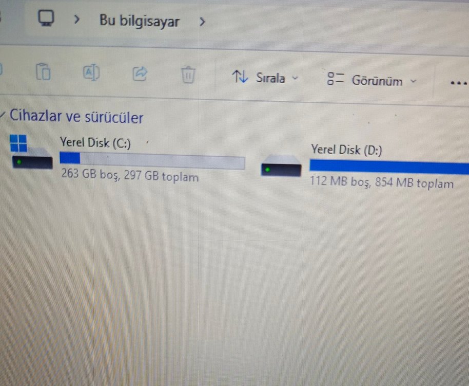 Lenovo g550 dizüstüLaptop bilgisayar - Görsel 4