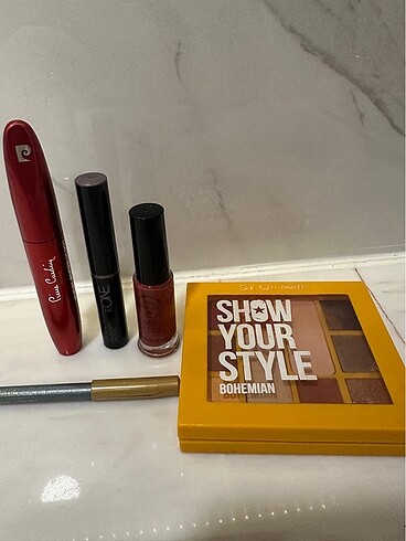 Makyaj malzemeleri - Görsel 5