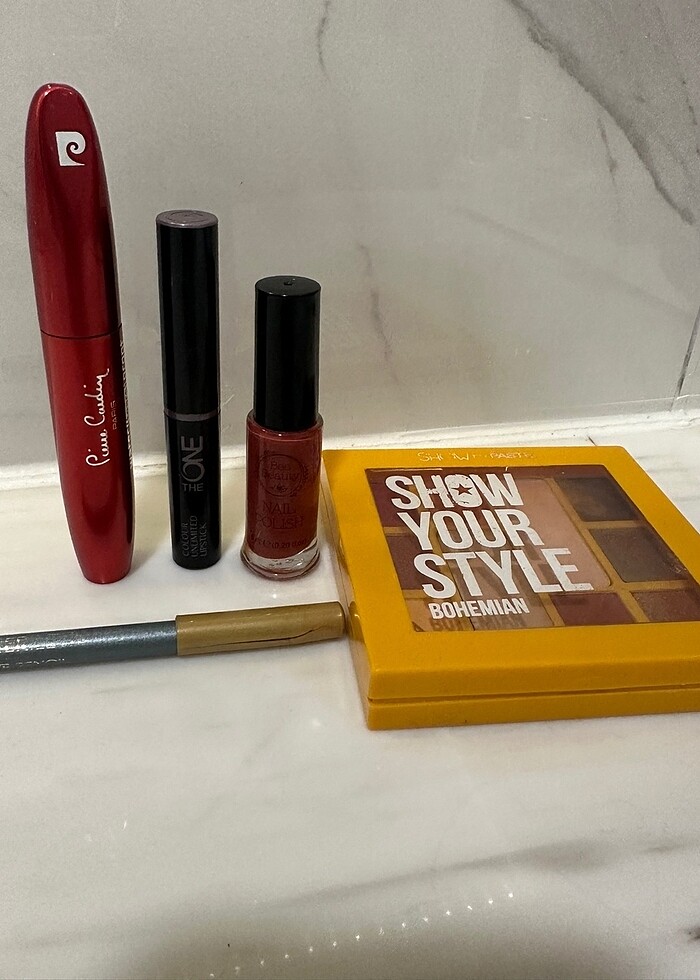 Makyaj malzemeleri - Görsel 3