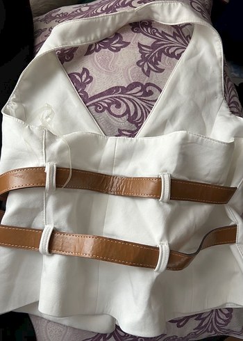 Zara beyaz kemerli bluz muadil - Görsel 4