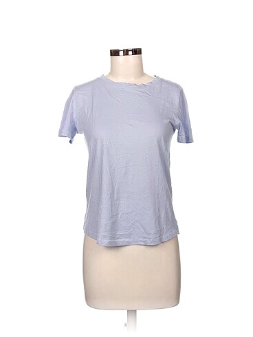 Mango T-shirt %70 İndirimli.