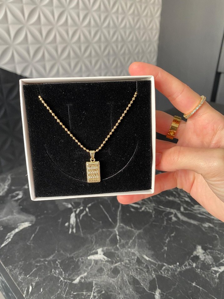 Kapaklı taşlı kolye - Görsel 3