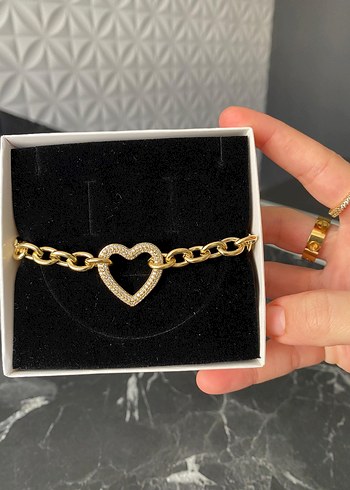 Zincir Detaylı Parlak Altın Bileklik - Görsel 5