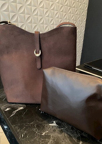 Kahverengi Süet Tokalı Kadın Çanta - Görsel 2