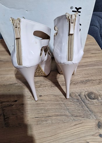 Beyaz Platform Topuklu Kadın Ayakkabı - Görsel 3