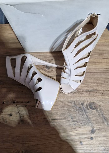 Beyaz Platform Topuklu Kadın Ayakkabı - Görsel 6