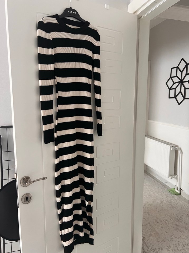 Uzun Kollu Çizgili Kadın Triko Elbise - Görsel 4