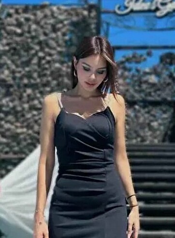s Beden Abiye Şık Yırtmaçlı Mini Elbise