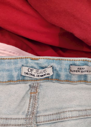 Kadın Mavi Pastel Renkli Düğmeli Denim Pantolon - Görsel 2