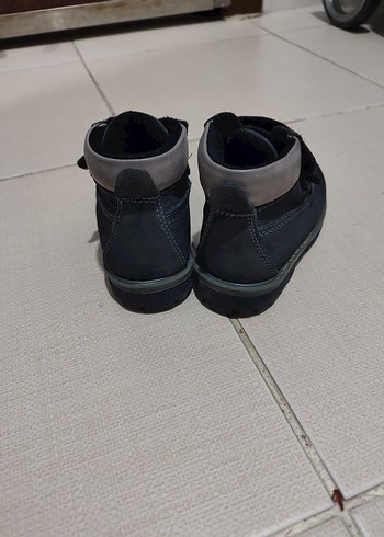 Siyah Kemerli Erkek Çocuk Botları - Görsel 3