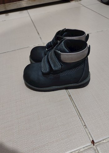 Siyah Kemerli Erkek Çocuk Botları - Görsel 4