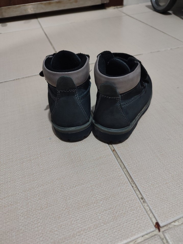 Siyah Kemerli Erkek Çocuk Botları - Görsel 3