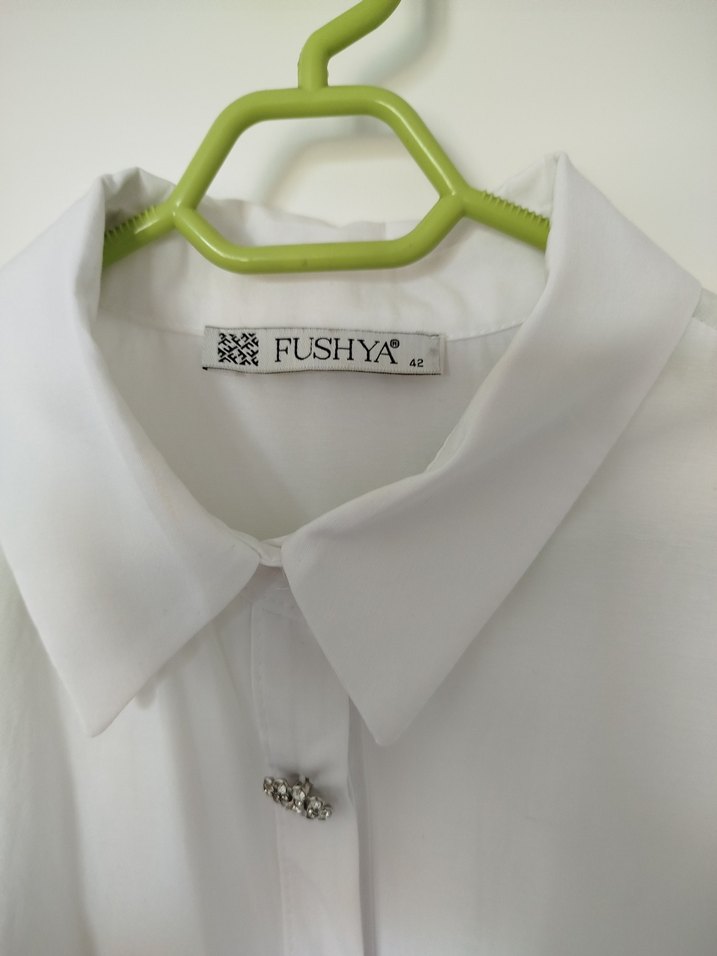 Düğmeli Beyaz Keten Midi Kadın Gömlek - Görsel 3