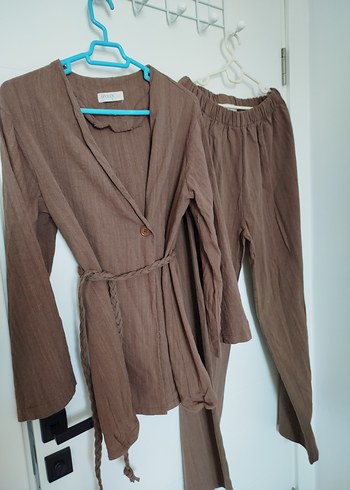 Kahverengi Uzun Kollu ikili keten takım - Görsel 3