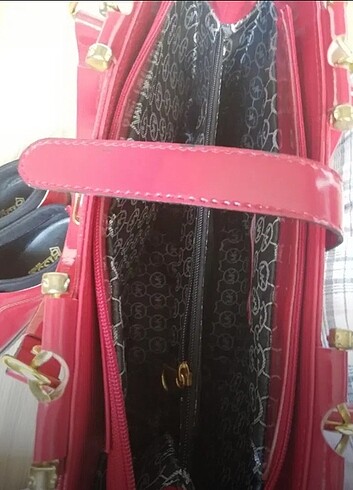 Michael Kors MK kırmızı rugan çanta
