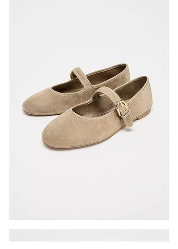 Zara Bej Süet Tokalı Babet