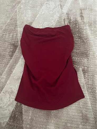 Bordo straplez bluz yırtmaçlı