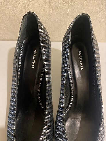 40 Beden lacivert Renk Academia Mavi Gri Desenli İnce Kısa Topuklu Stiletto