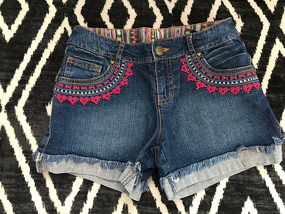 Lc Waikiki
