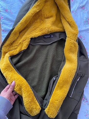 Bershka Haki Petrol sarısı hırka