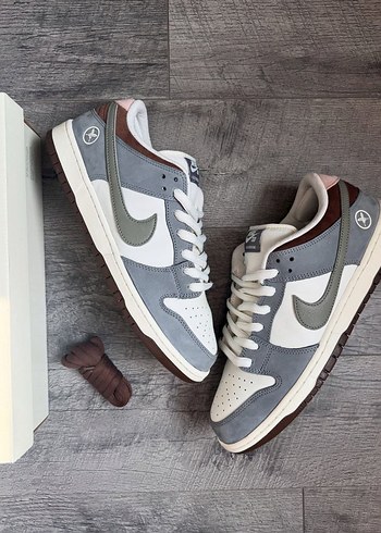 44 Beden beyaz Renk Nike SB Dunk Low Yuto 36 45 numara aralığında