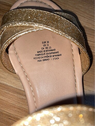 30 Beden H&M sandalet