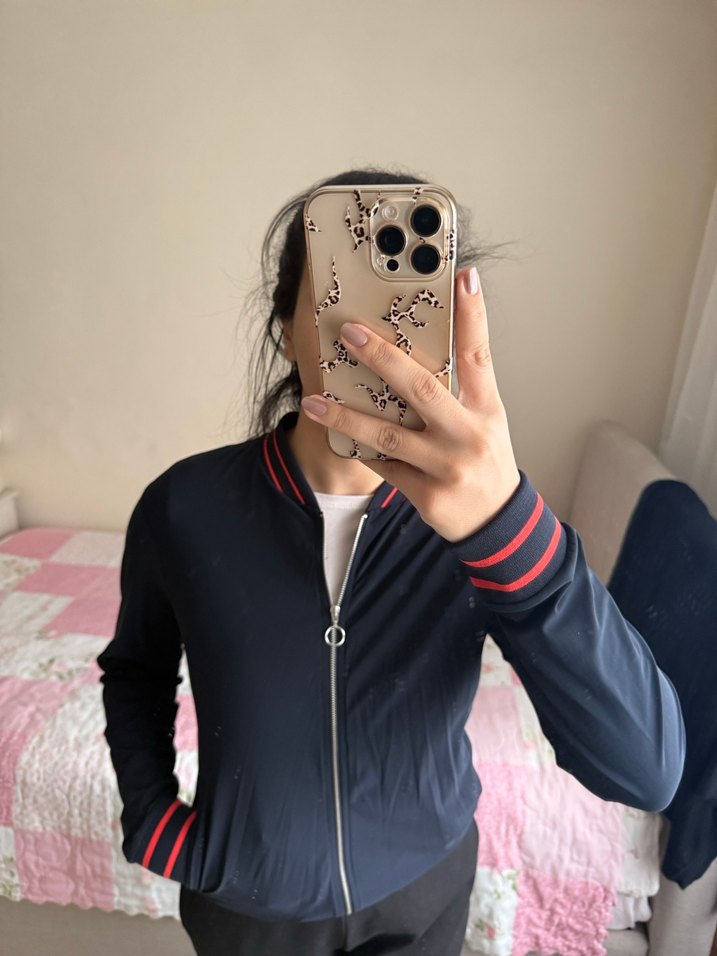 Siyah Kadın Fermuarlı Spor Ceket - Görsel 4