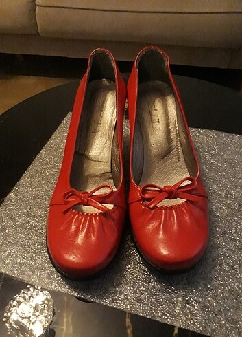 Kırmızı Dolgu Topuk Ayakkabı
