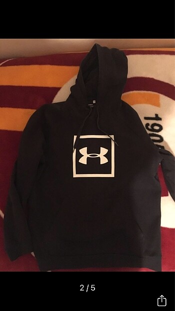 under sweatshirt