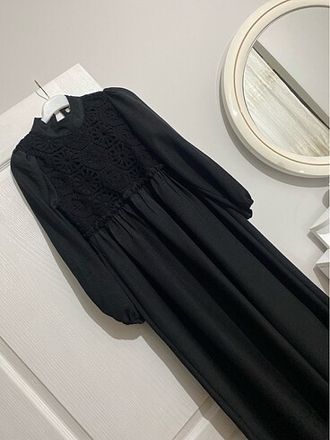 Önü dantelli elbise - Görsel 6