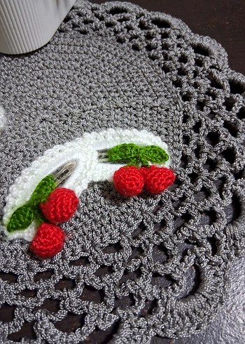 Renkli Nakışlı Örgü Çocuk Saç Tokaları - Görsel 4