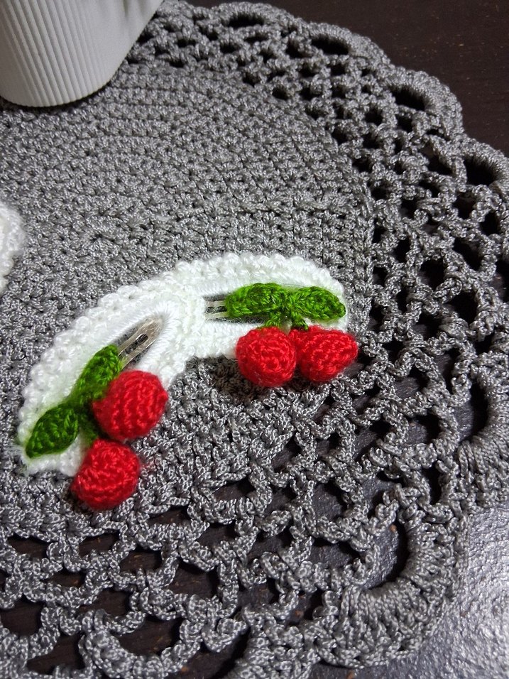 Renkli Nakışlı Örgü Çocuk Saç Tokaları - Görsel 4