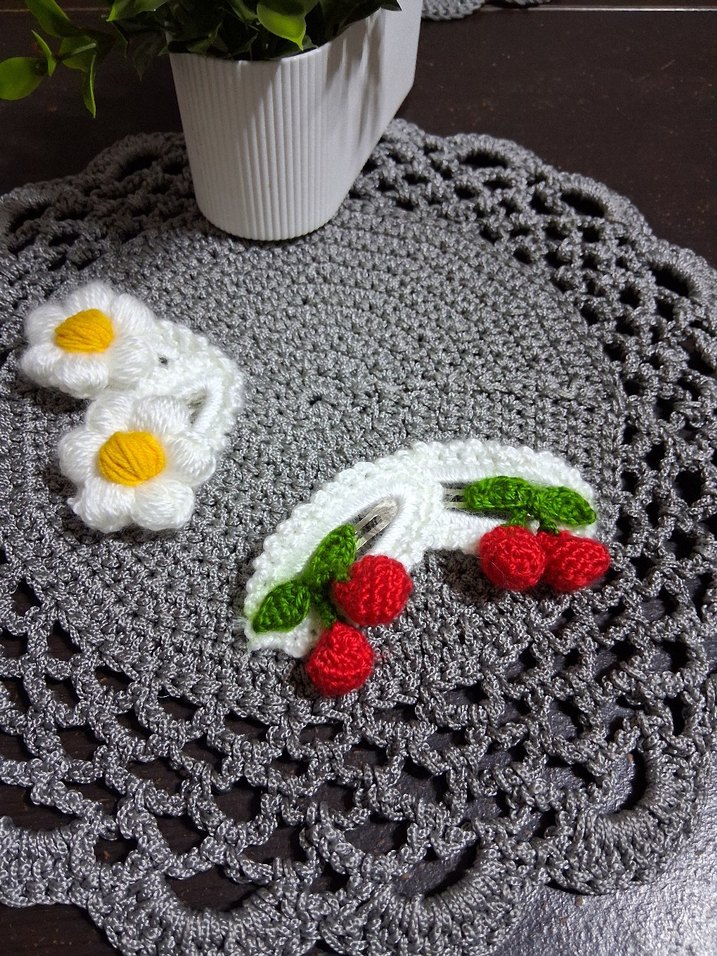 Renkli Nakışlı Örgü Çocuk Saç Tokaları - Görsel 3