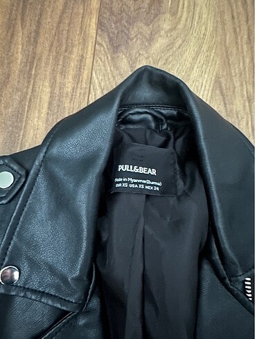 xs Beden siyah pull&bear deri ceker