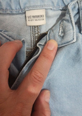 LC Waikiki LCW Mavi Düğmeli kız çocuk Mini Denim Şort