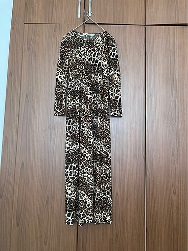 Leopar elbise