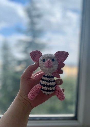 Hello Kitty Piglet figür