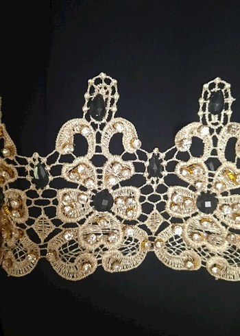 Altın Renkli Nakışlı Dantel El Zinciri - Görsel 5