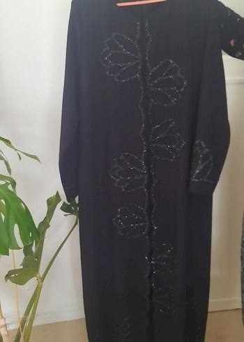 Boncuk İşlemeli Siyah Uzun Elbise - Görsel 4