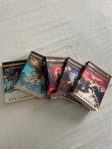 Beden Renk Rick Riordan Kitap Serisi