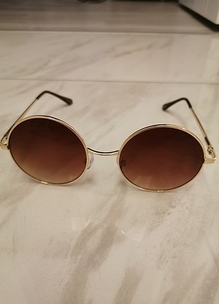 H&m güneş gözlüğü 