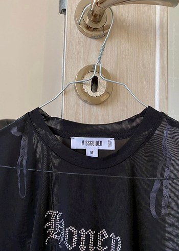 Zara ASOS SİYAH TRANSPARAN HONEY YAZILI ÜST