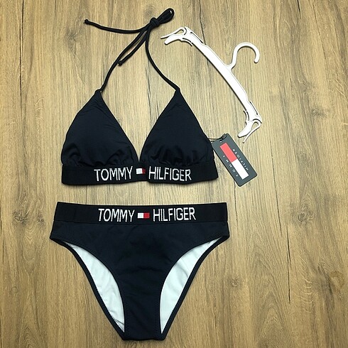 Tommy hilfiger bikini takımı