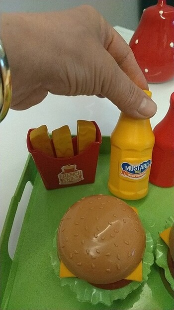  Beden Renk Hamburger seti tepsili