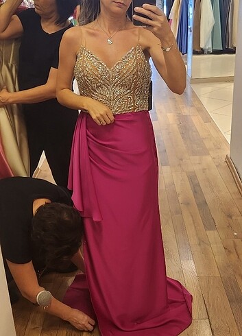Maxra Govana gece elbisesi